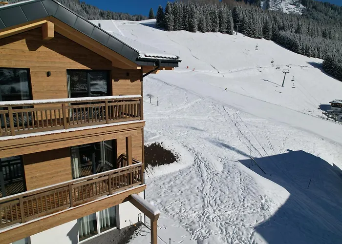 - Enzian בית הארחה