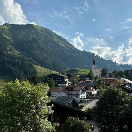 - Enzian バーワング