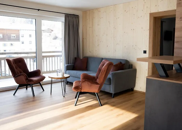 - Enzian Pensjonat 4*